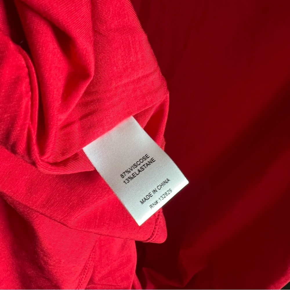 Helsa Jersey Deep V Maxi Dress in Chile Size Medium NEW! New with tags! - Picture 7 of 10
